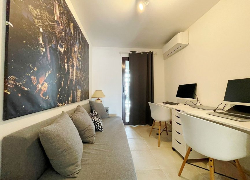 Reventa - Apartment - Middle Floor Apartment - Marbella - Nueva Andalucia