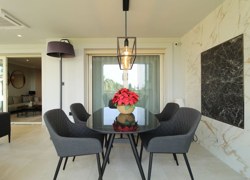 Resale - Ground floor apartment - Marbella - Sierra Blanca