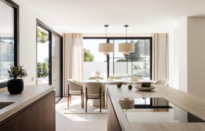 Resale - House - Semi-Detached House - Marbella - Nueva Andalucia