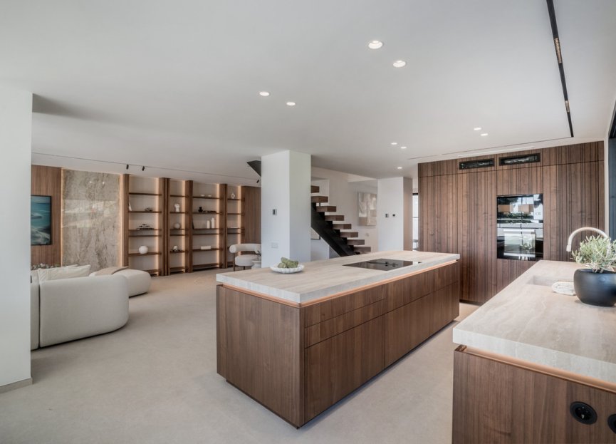 Resale - House - Semi-Detached House - Marbella - Nueva Andalucia