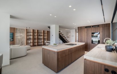 Resale - House - Semi-Detached House - Marbella - Nueva Andalucia