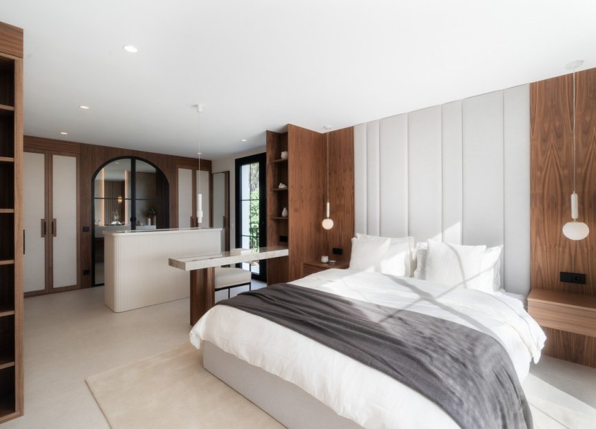 Resale - House - Semi-Detached House - Marbella - Nueva Andalucia