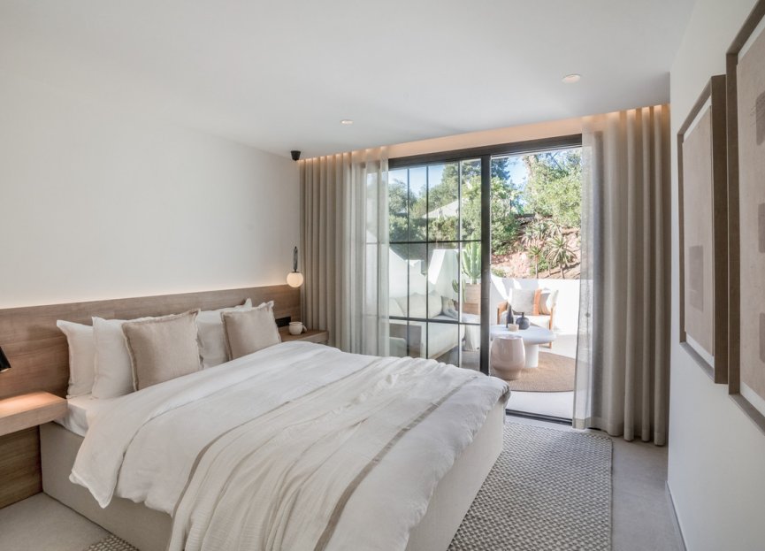 Resale - House - Semi-Detached House - Marbella - Nueva Andalucia