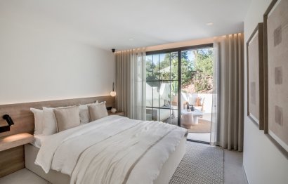 Resale - House - Semi-Detached House - Marbella - Nueva Andalucia