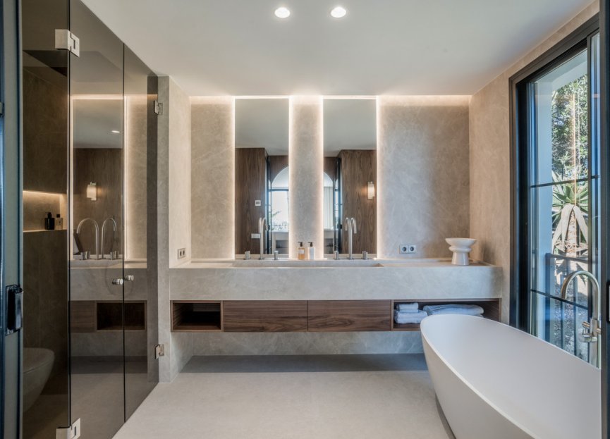 Resale - House - Semi-Detached House - Marbella - Nueva Andalucia