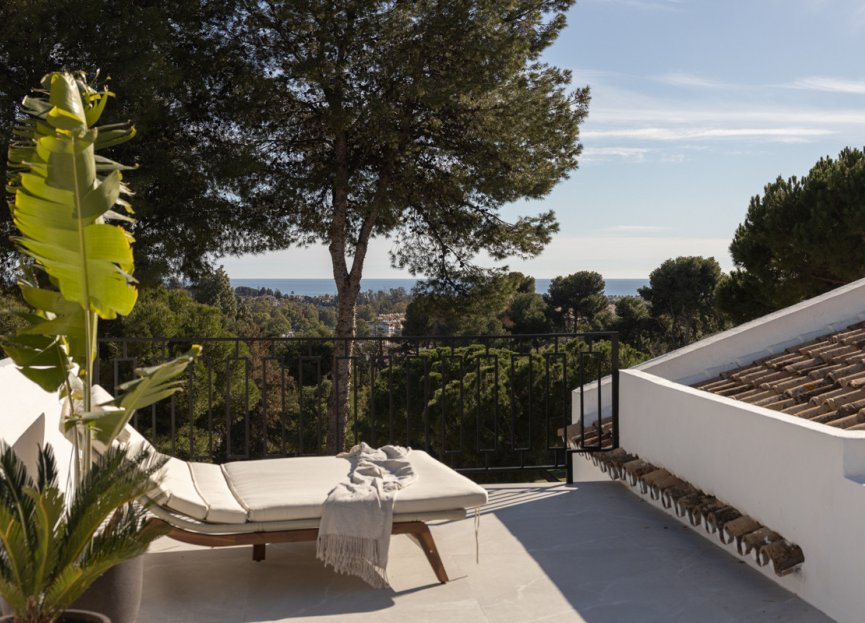 Resale - House - Semi-Detached House - Marbella - Nueva Andalucia