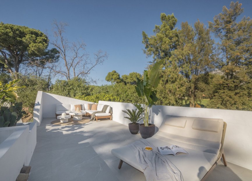 Resale - House - Semi-Detached House - Marbella - Nueva Andalucia