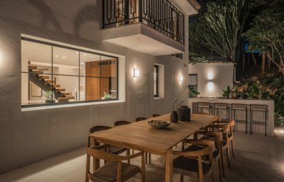 Resale - House - Semi-Detached House - Marbella - Nueva Andalucia