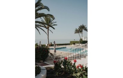 Reventa - House - Semi-Detached House - Marbella - The Golden Mile