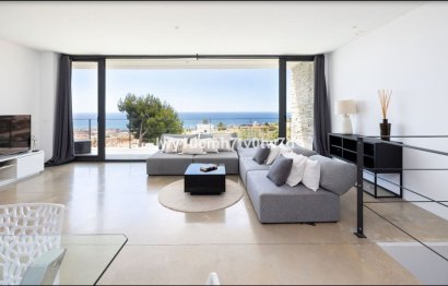 Resale - House - Detached Villa - Benalmádena - Benalmadena Centro