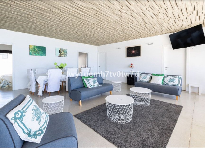 Resale - House - Detached Villa - Benalmádena - Benalmadena Centro