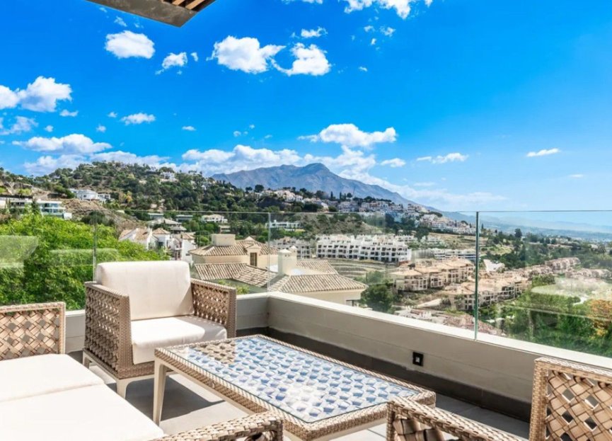 Reventa - House - Detached Villa - Benahavís - Los Arqueros