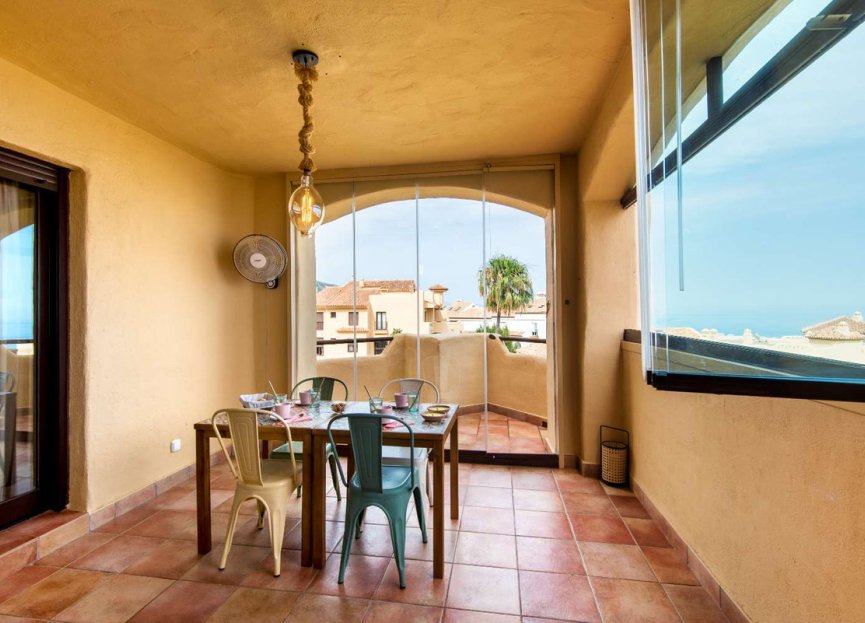 Resale - Apartment - Middle Floor Apartment - Benalmádena - Benalmadena Centro