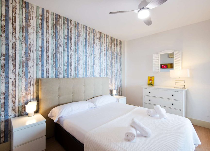 Resale - Apartment - Middle Floor Apartment - Benalmádena - Benalmadena Centro