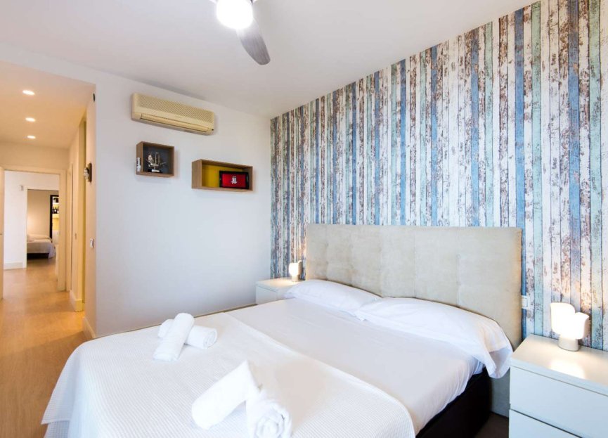 Resale - Apartment - Middle Floor Apartment - Benalmádena - Benalmadena Centro