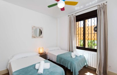 Resale - Apartment - Middle Floor Apartment - Benalmádena - Benalmadena Centro