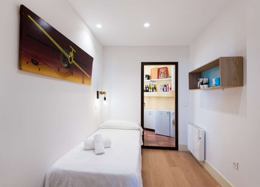 Resale - Apartment - Middle Floor Apartment - Benalmádena - Benalmadena Centro