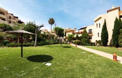 Resale - Apartment - Middle Floor Apartment - Benalmádena - Benalmadena Centro