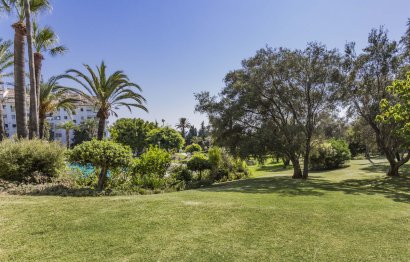 Resale - Apartment - Middle Floor Apartment - Marbella - Río Real