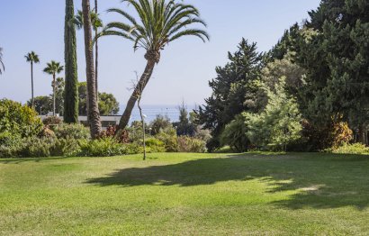 Resale - Apartment - Middle Floor Apartment - Marbella - Río Real