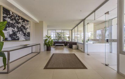 Resale - Apartment - Middle Floor Apartment - Marbella - Río Real