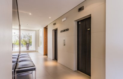 Resale - Apartment - Middle Floor Apartment - Marbella - Río Real