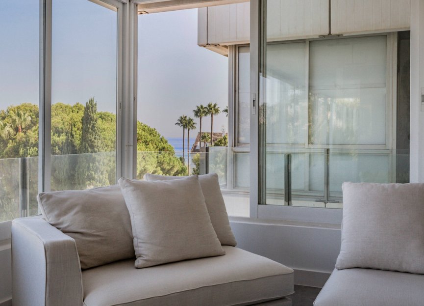 Resale - Apartment - Middle Floor Apartment - Marbella - Río Real