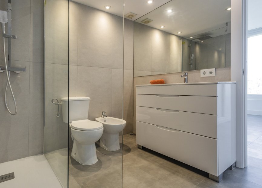 Resale - Apartment - Middle Floor Apartment - Marbella - Río Real