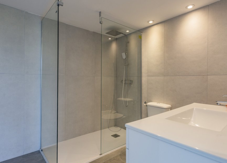 Resale - Apartment - Middle Floor Apartment - Marbella - Río Real