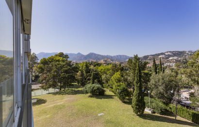 Resale - Apartment - Middle Floor Apartment - Marbella - Río Real