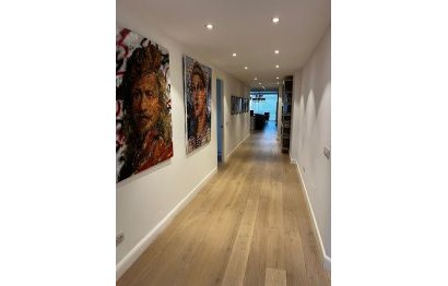 Resale - Apartment - Middle Floor Apartment - Marbella - Puerto Banús