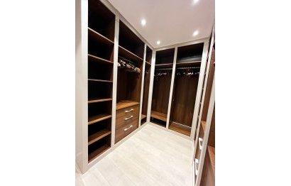 Resale - Apartment - Middle Floor Apartment - Marbella - Puerto Banús