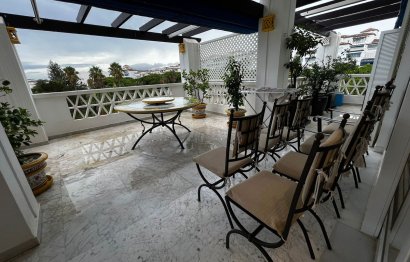 Resale - Apartment - Middle Floor Apartment - Marbella - Puerto Banús