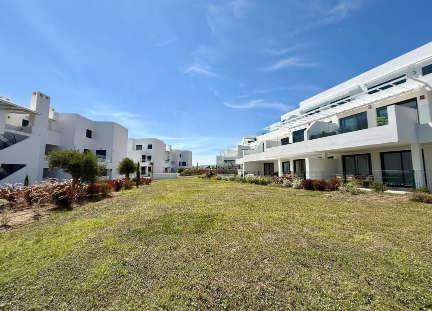 Resale - Ground floor apartment - Casares - Casares Playa