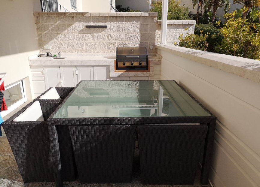 Reventa - House - Semi-Detached House - Estepona - Estepona Centro