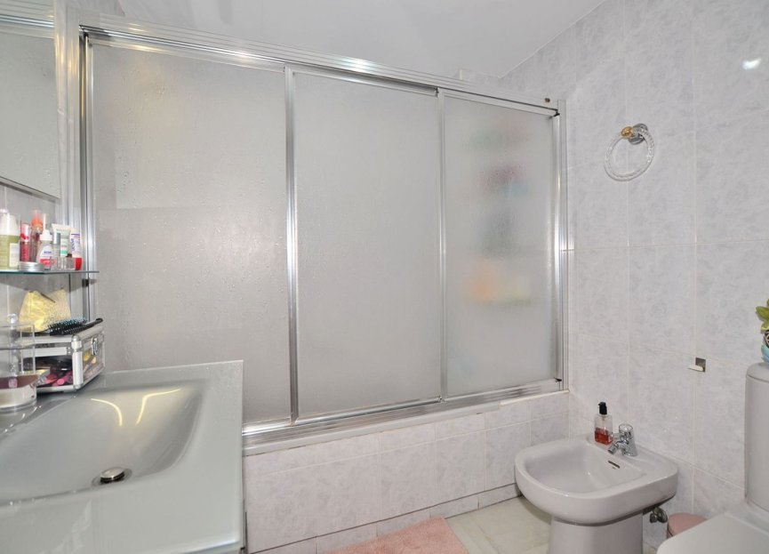 Resale - Apartment - Middle Floor Apartment - Fuengirola - Los Boliches