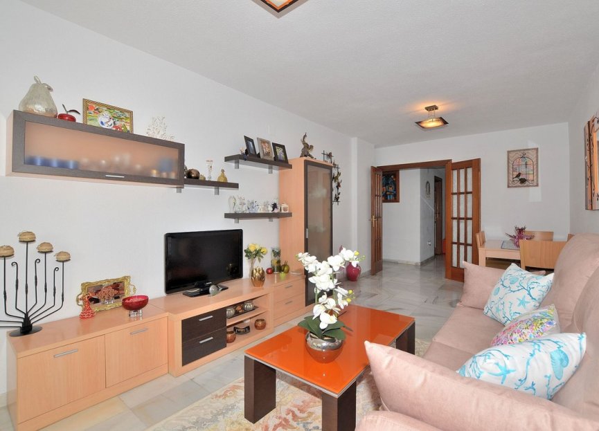 Resale - Apartment - Middle Floor Apartment - Fuengirola - Los Boliches