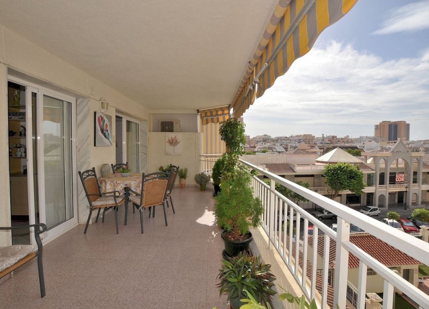 Resale - Apartment - Middle Floor Apartment - Fuengirola - Los Boliches