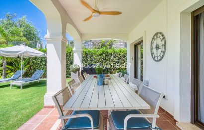 Resale - House - Detached Villa - Estepona - Estepona Centro