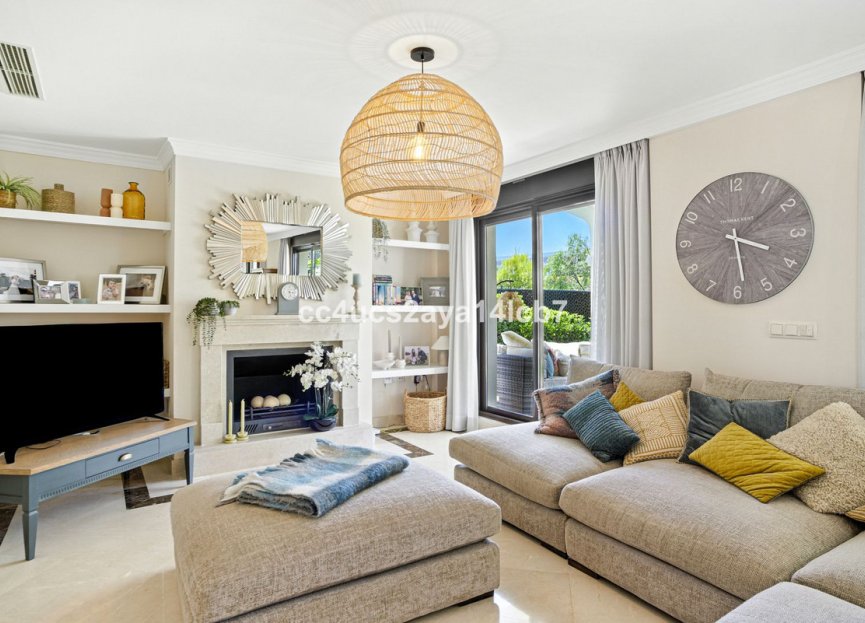 Resale - House - Detached Villa - Estepona - Estepona Centro