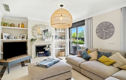 Resale - House - Detached Villa - Estepona - Estepona Centro