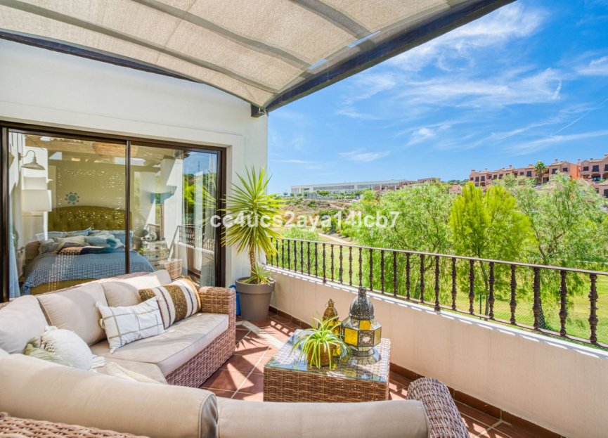 Resale - House - Detached Villa - Estepona - Estepona Centro