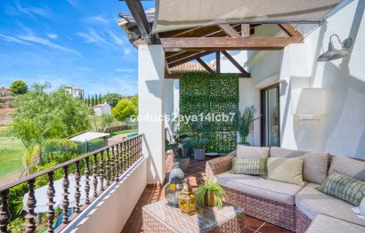 Resale - House - Detached Villa - Estepona - Estepona Centro