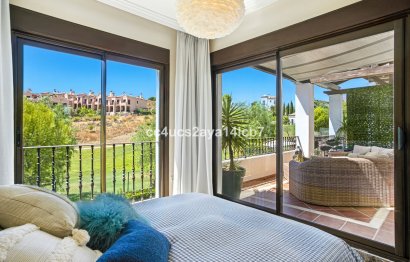 Resale - House - Detached Villa - Estepona - Estepona Centro