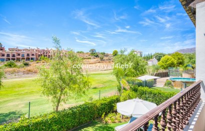 Resale - House - Detached Villa - Estepona - Estepona Centro