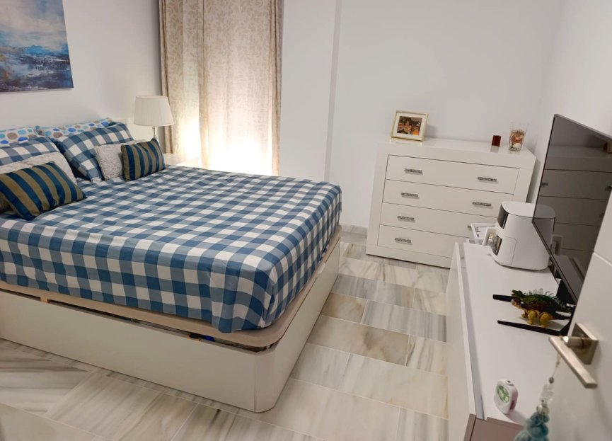 Reventa - Ground floor apartment - Fuengirola - Los Boliches
