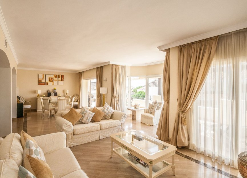 Resale - Apartment - Penthouse - Elviria