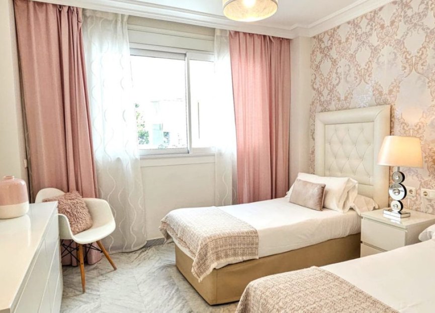 Resale - Ground floor apartment - Marbella - Marbella Centro