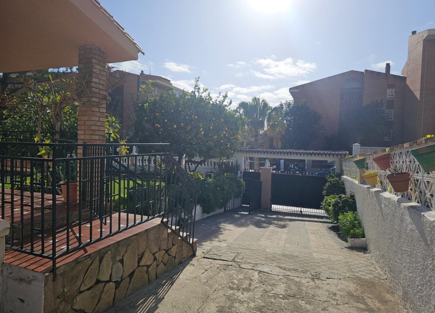 Resale - House - Bungalow - Benalmádena - Arroyo de la Miel