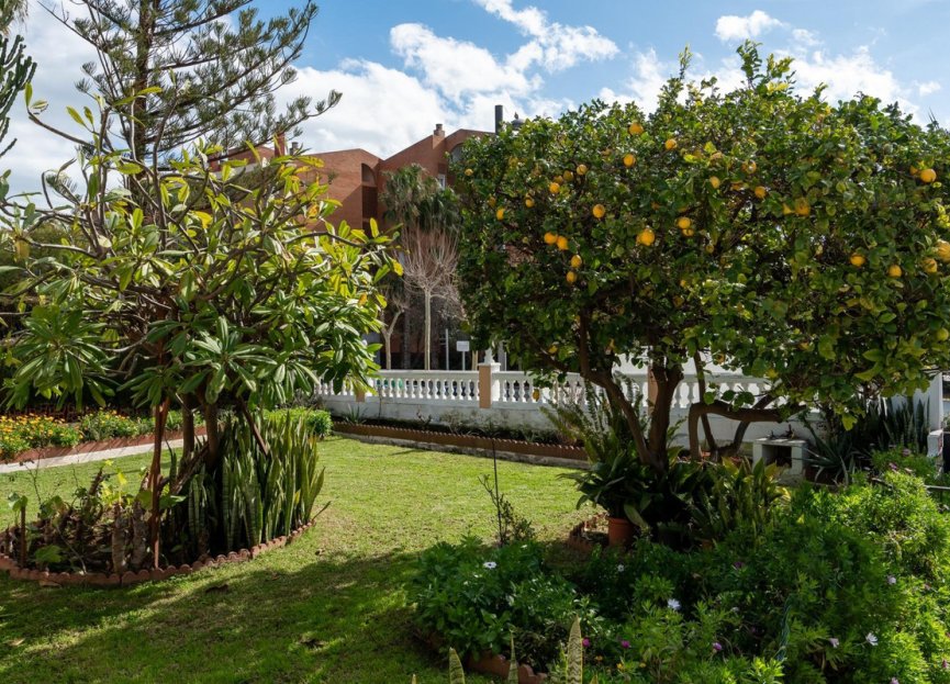 Resale - House - Bungalow - Benalmádena - Arroyo de la Miel